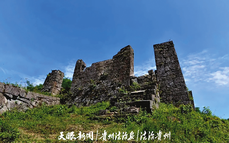 af1ea6759e6d3ba90534cc3d5634743a_img_206_942_311_194.png